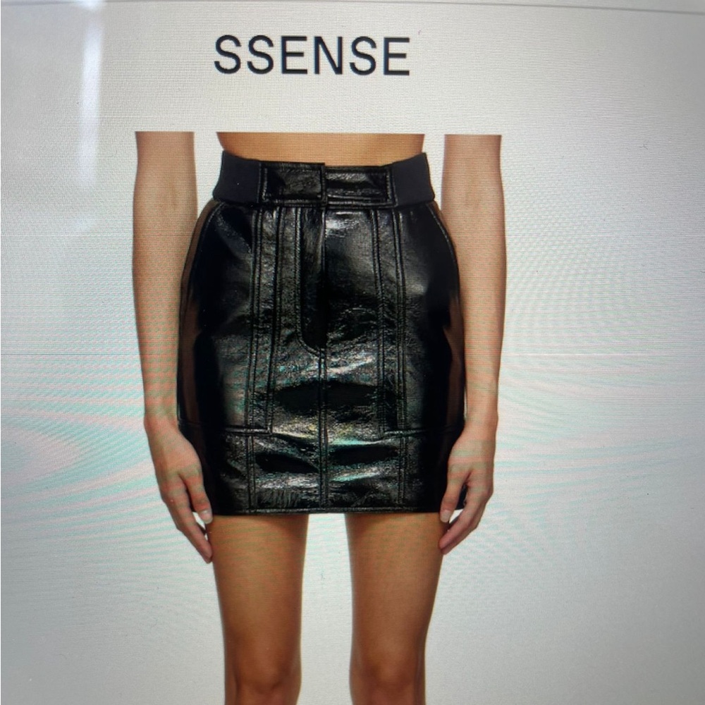 LVIR Black Patent Skirt M